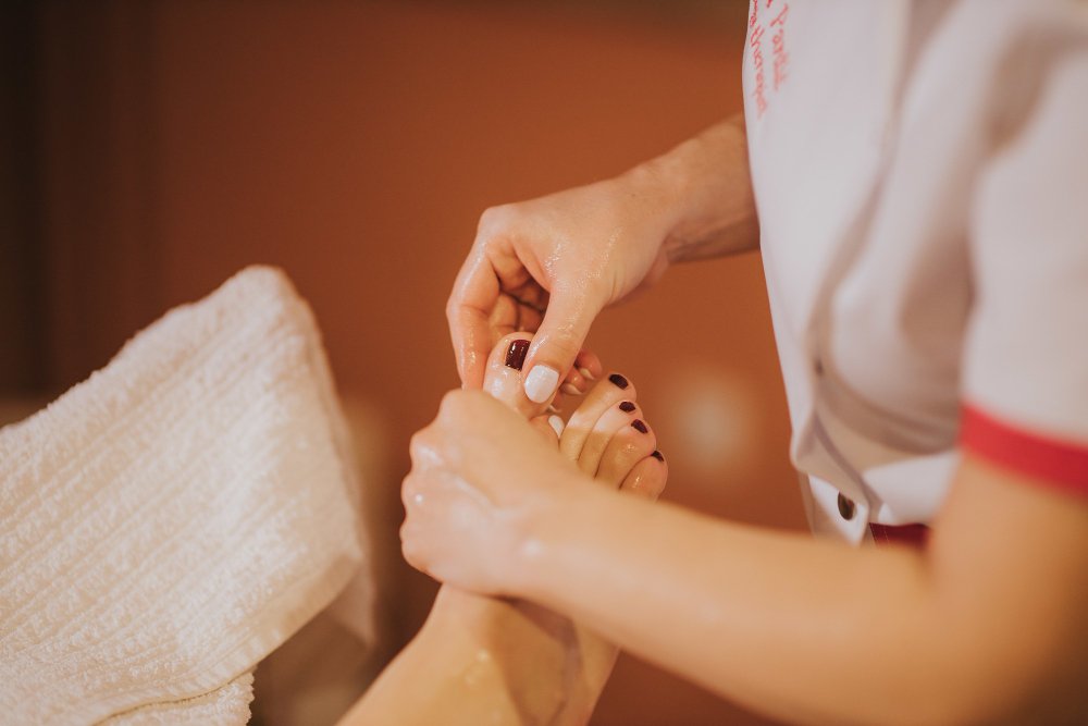 Foot Massage San Luis Obispo: Why Reflexology is the Secret to Real Relief