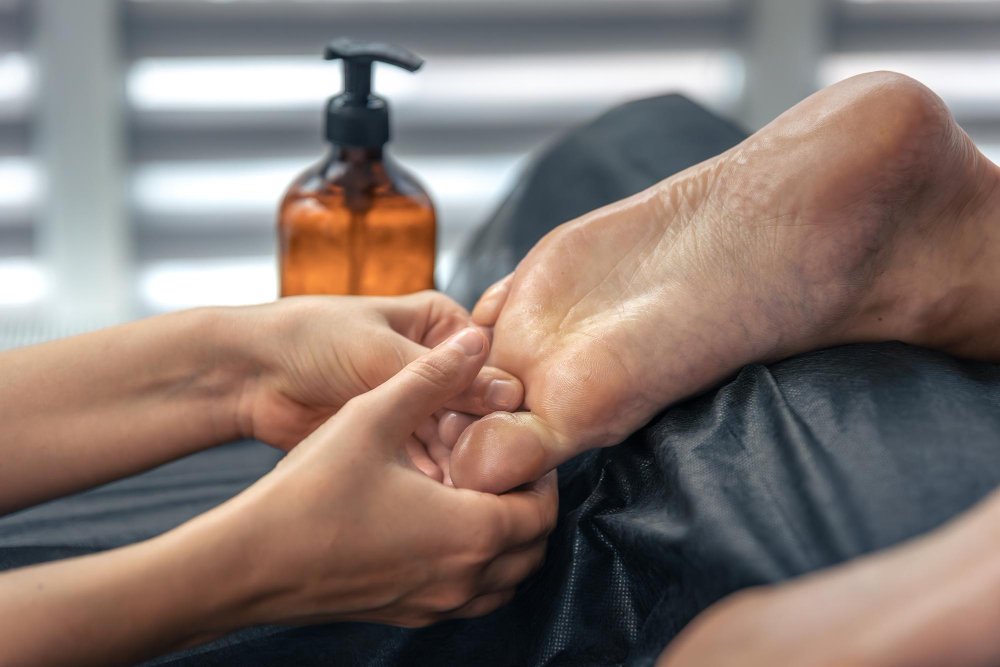 Reflexology for Seniors in San Luis Obispo: Gentle Care for Comfort and Relaxation